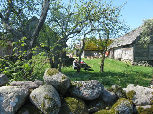 Äskhults by, Kungsbacka