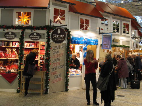 Weihnachtsmarkt im Einkaufzentrum Nordstan Weihnachtsmarkt im Einkaufzentrum Nordstan