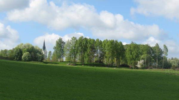 Kirche in Lindome nahe Göteborg, im Mai