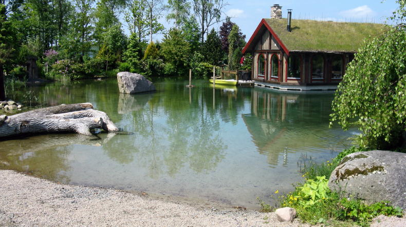 Ästad Gård