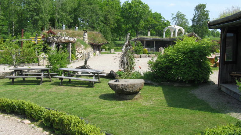 Ästad Gård