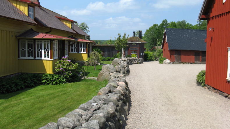 Ästad Gård