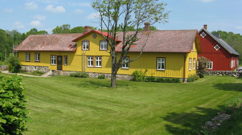 Ästad Gård