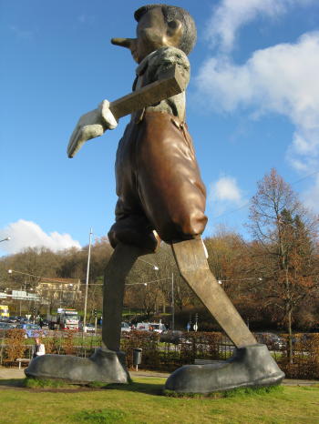 Jim Dines Pinocchio in Borås Jim Dines Pinocchio in Borås