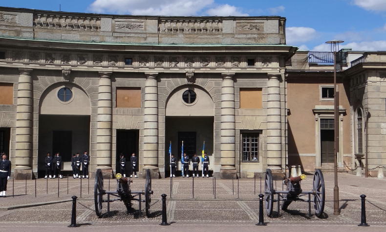 Wachablösung am Königlichen Schloss, Stockholm