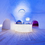 iglootel_bar_swedish_lapland