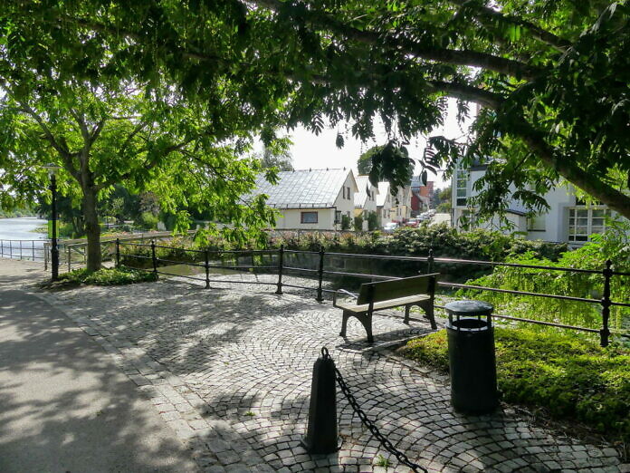Enköping, die Stadt der Gärten und Parks