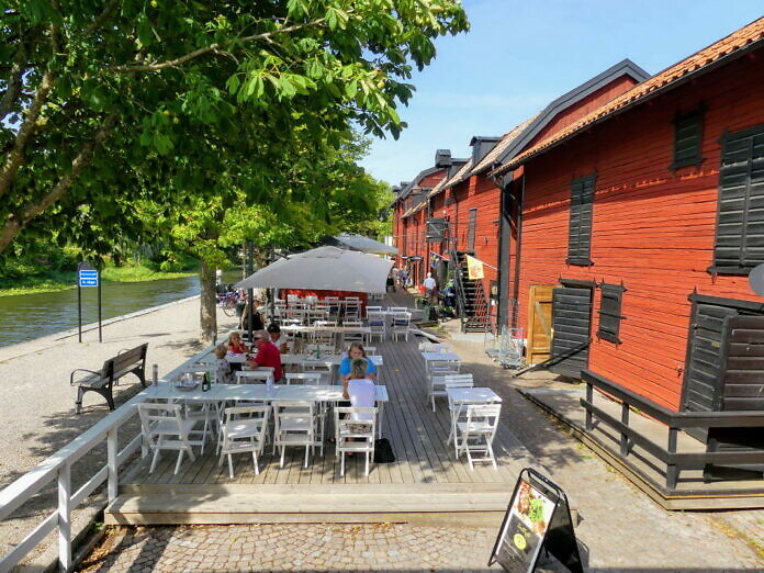 Enköping, die Stadt der Gärten und Parks