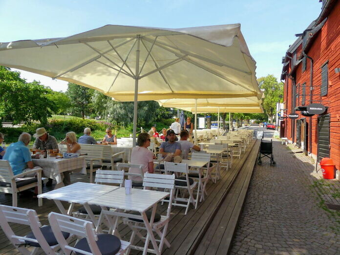 Enköping, die Stadt der Gärten und Parks