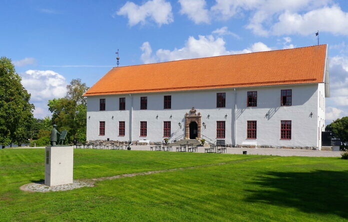 Sundbyholm, eine Perle am Mälaren - Schloss und Strand, Gästehafen und Ausflugsziel