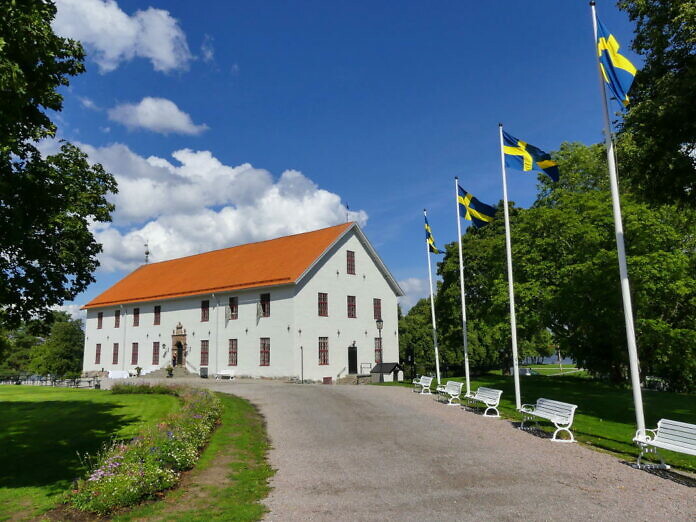 Sundbyholm, eine Perle am Mälaren - Schloss und Strand, Gästehafen und Ausflugsziel
