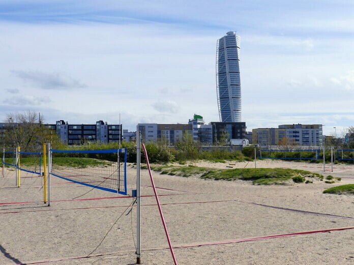 Scaniaparken und Scaniabadet, Malmös Strand am offenen Meer