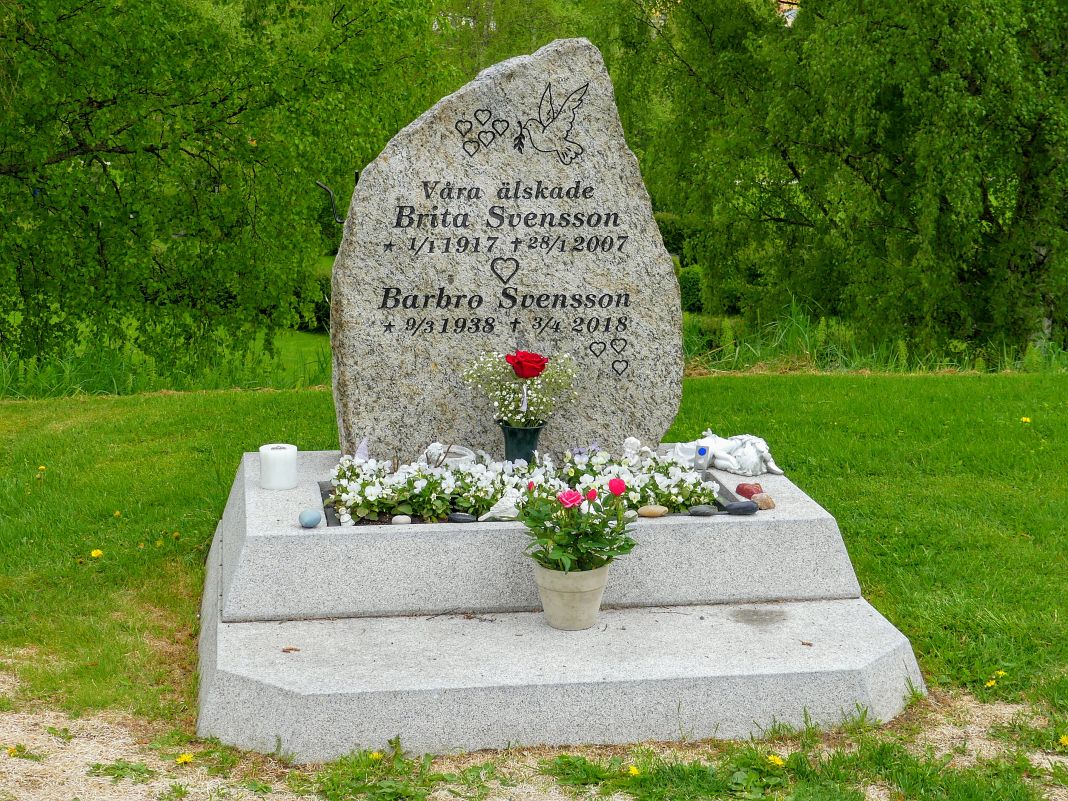 Das Grab von Barbro Svensson, besser bekannt als Lill-Babs